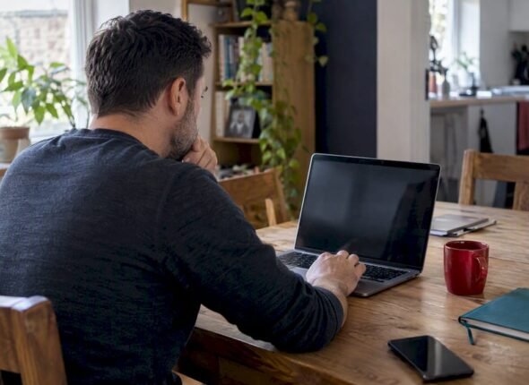 Professional comparing product owner certification routes